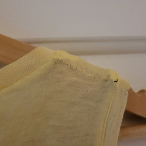 L.A.M.B Spring 2005 Peacock Yellow Tank Size M - Picture 4 of 8